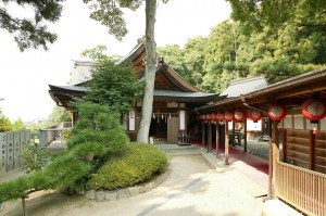 28牧岡神社①